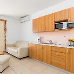 Apartment Villas Rab Banjol