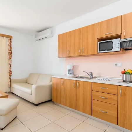 Apartment Villas Rab Banjol